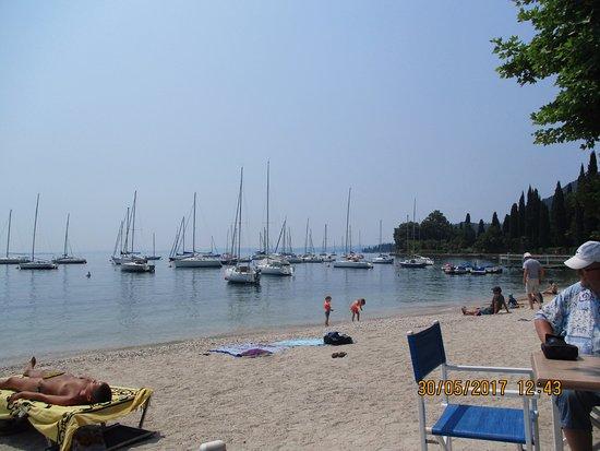 Lido Garda Beach cafe