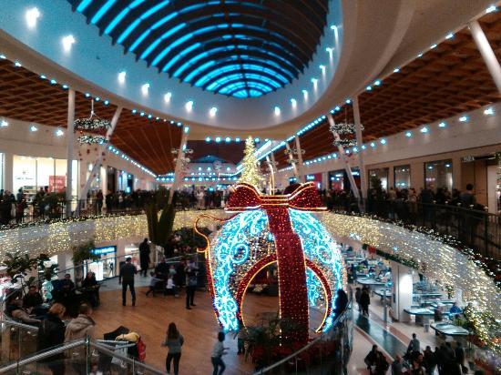 Centro commerciale Il Leone di Lonato